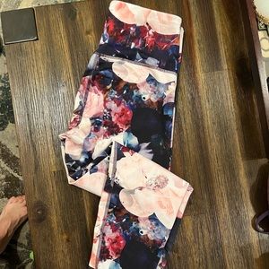 Floral workout leggings